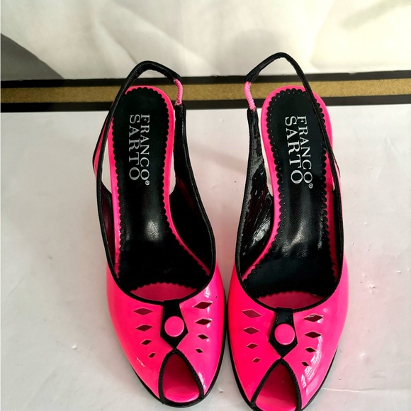 Franco Sarto pink sandals - Picture 2 of 13